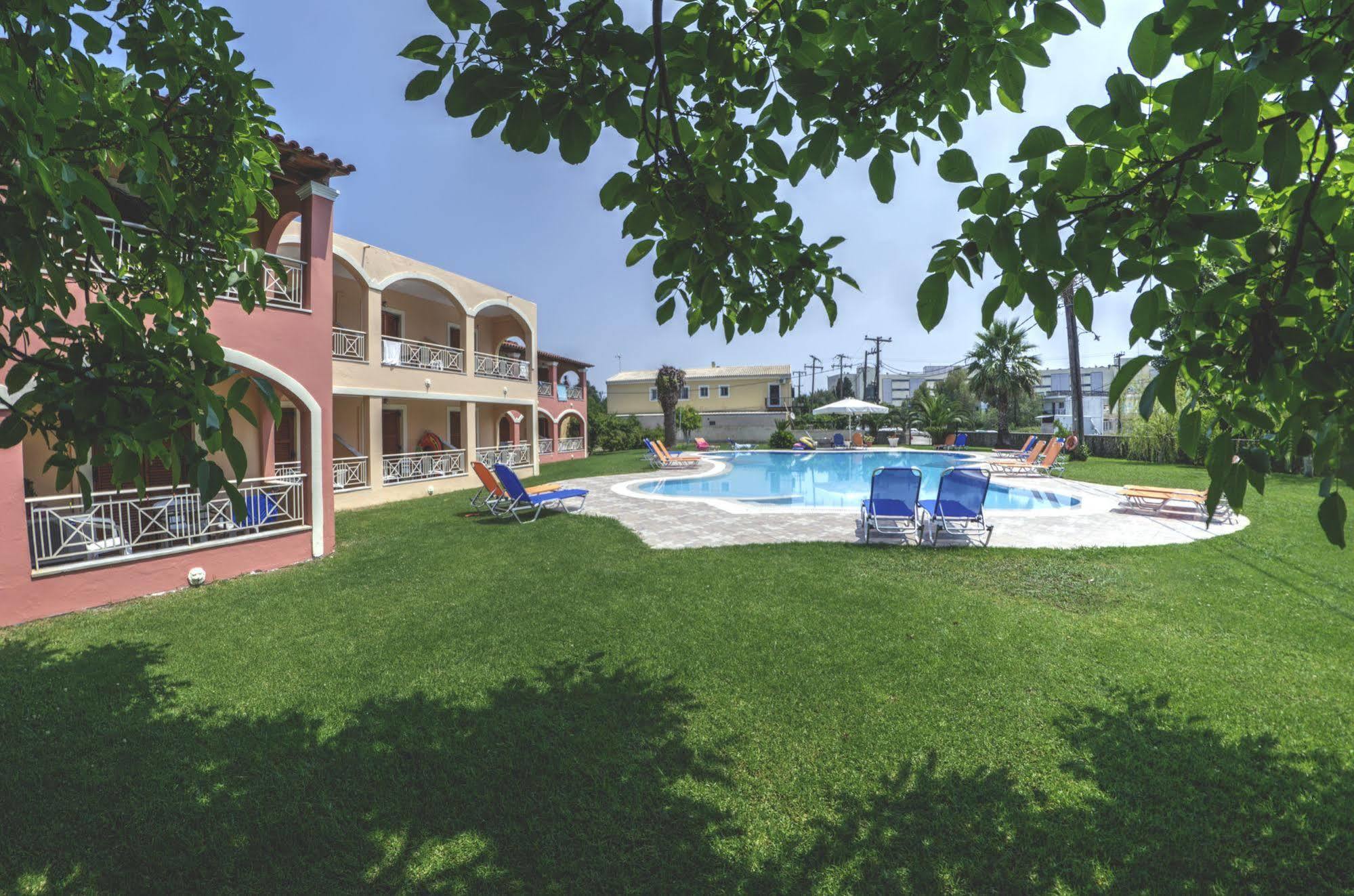 Aronda Apartments Dassia  Esterno foto